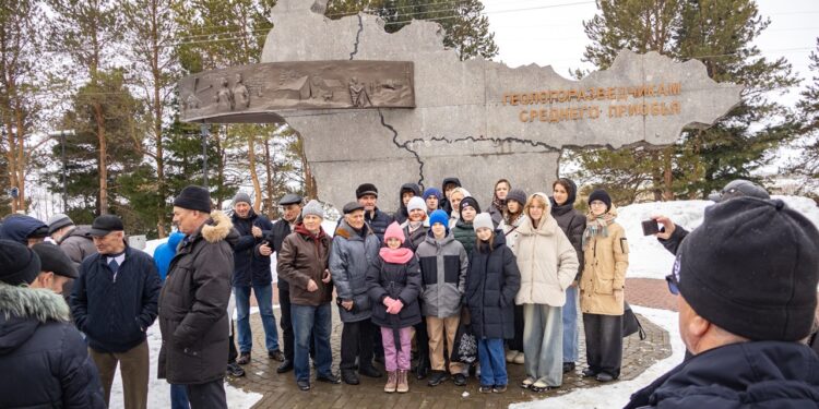 День геолога в городе Сургуте: связь поколений и новые страницы истории!